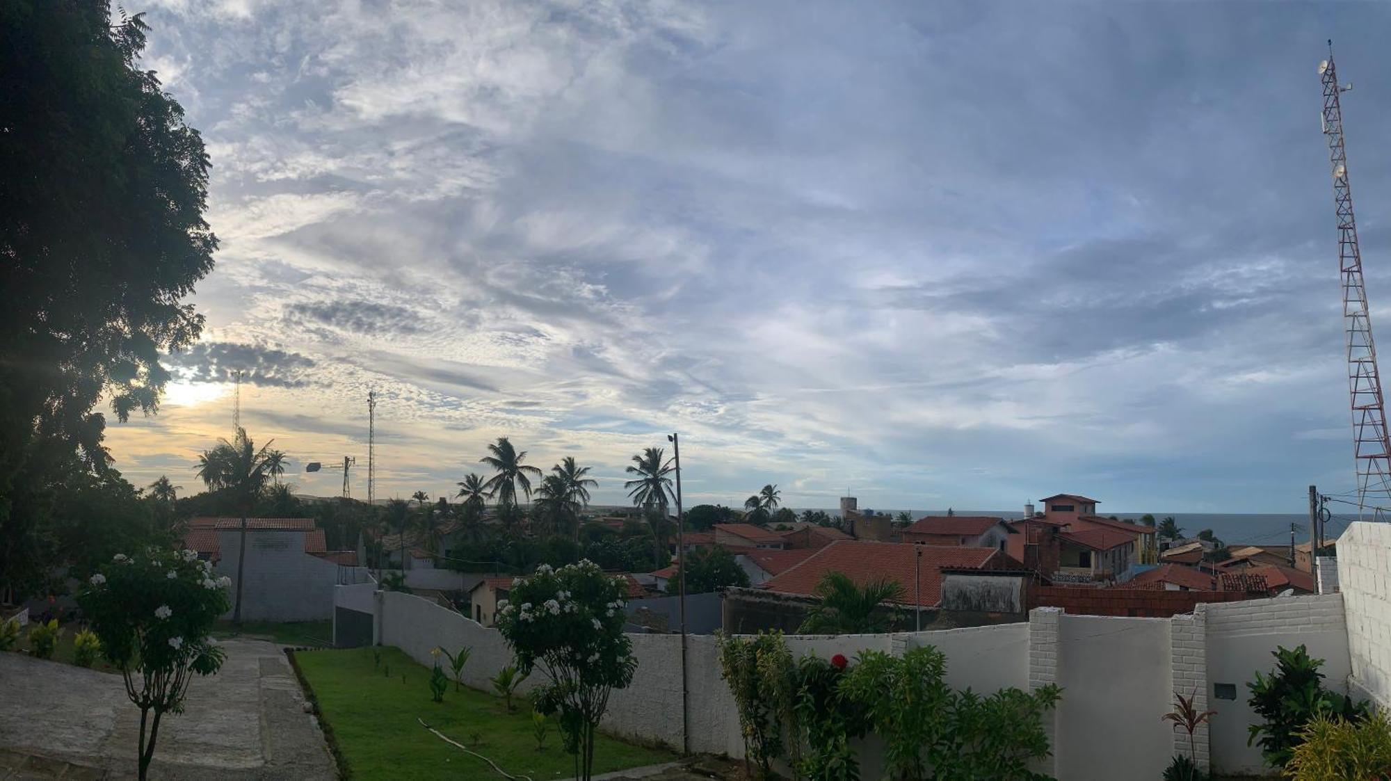 Morro Branco Suites - Hospedaria Morro Branco 贝贝里比 外观 照片