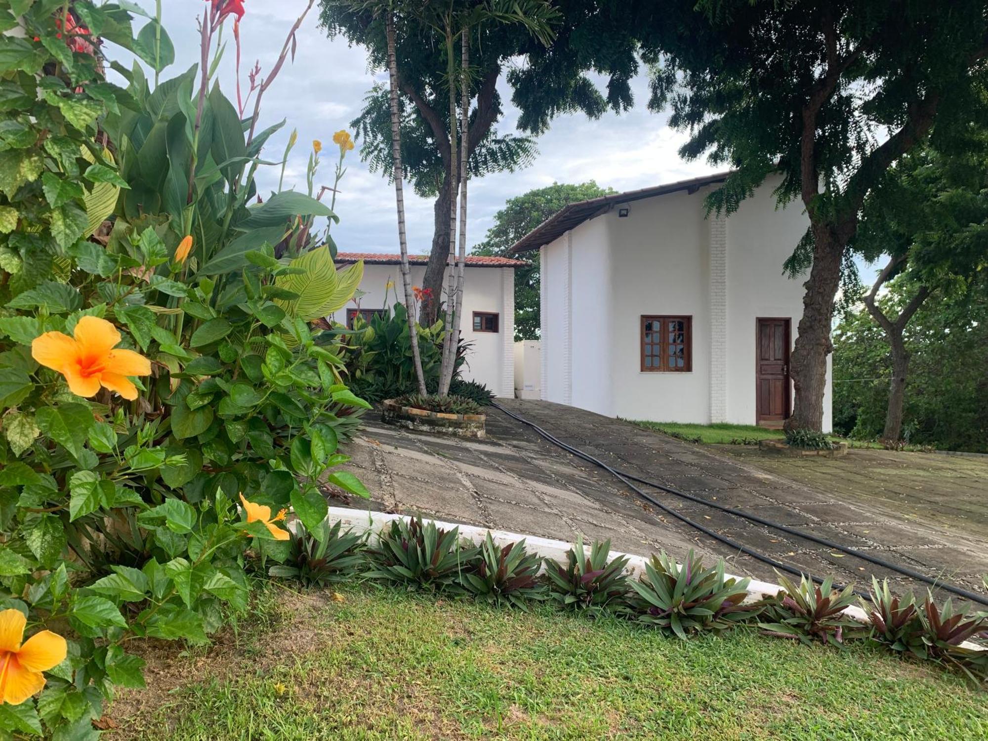 Morro Branco Suites - Hospedaria Morro Branco 贝贝里比 外观 照片