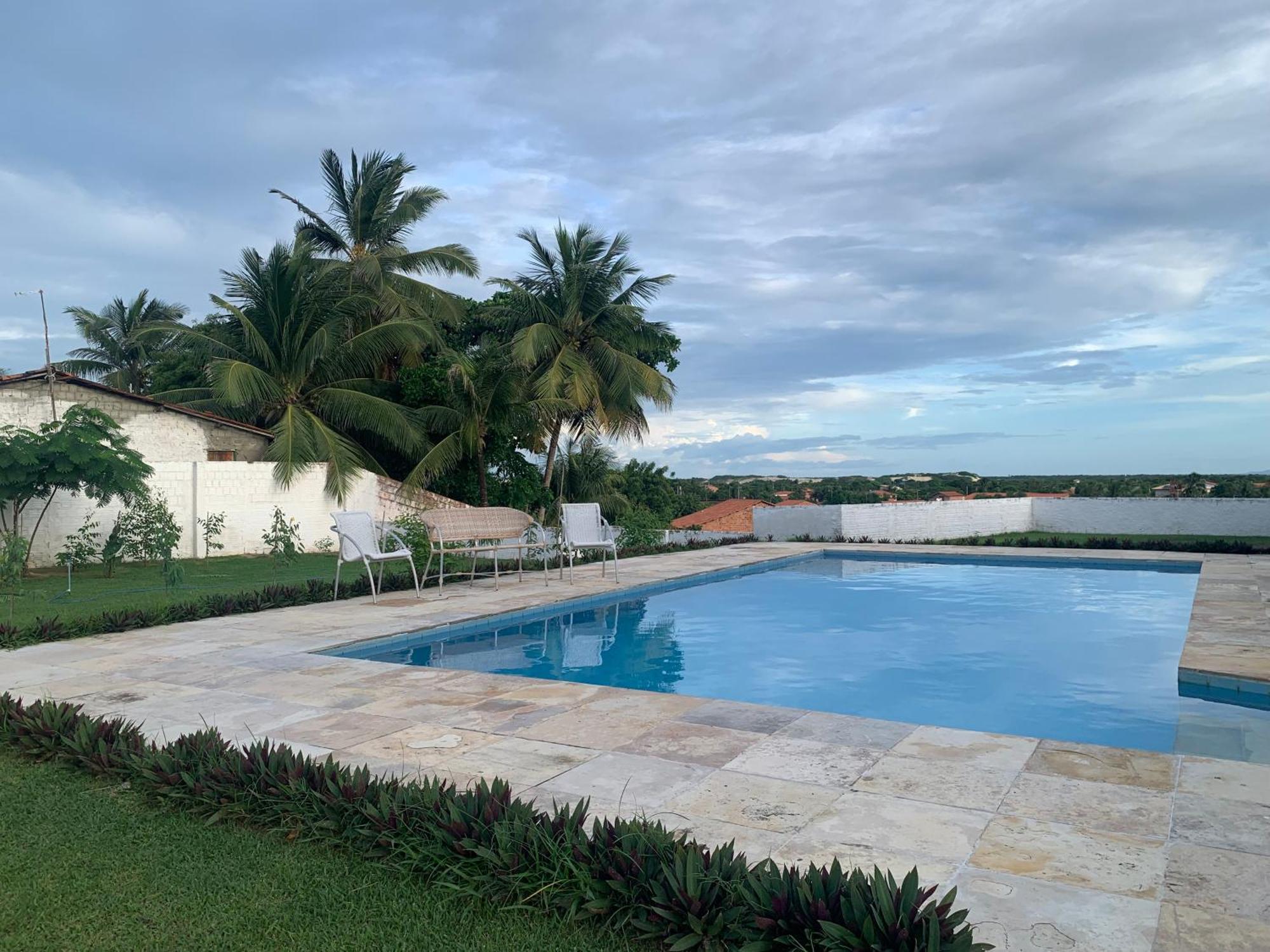 Morro Branco Suites - Hospedaria Morro Branco 贝贝里比 外观 照片
